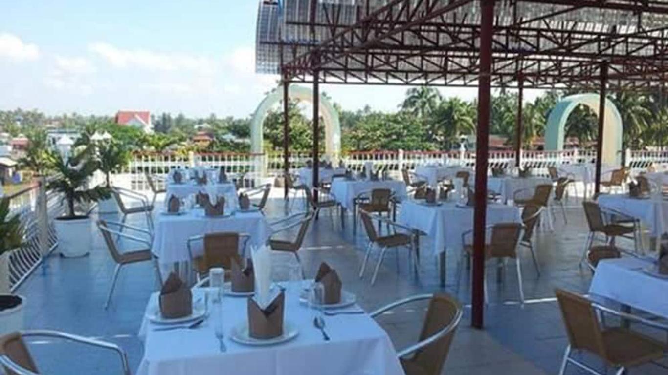 ألايانس ريزورت هوتل