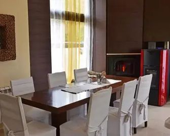 Family Hotel Zornitsa - Ribaritsa