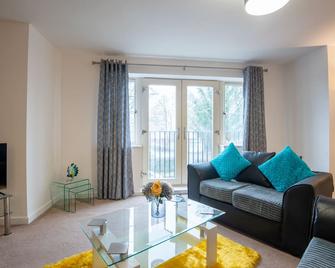 No4 Nursery Convent - Mansfield - Living room