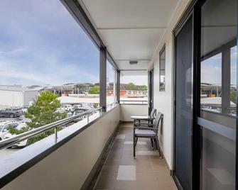 2-Bedroom Apartment in the Heart of Batemans Bay - Batemans Bay - Balcony
