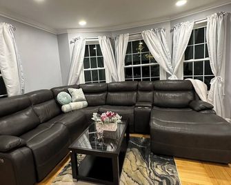 North End Relaxing Family - Manchester - Living room