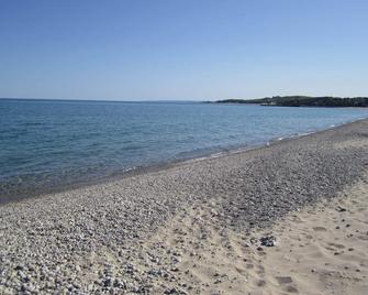 Charlevoix House - The Northside - Charlevoix - Playa