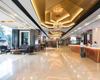 Vienna International Hotel Foshan Nanhai Dali Haiyue - Foshan - Lobby