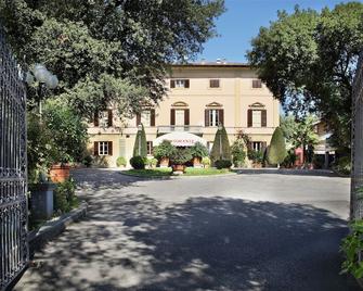 Hotel Villa Delle Rose - Pescia - Building