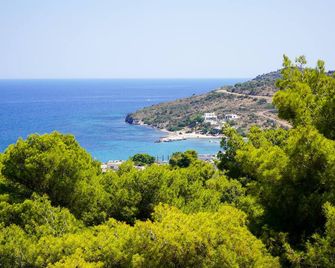 Pefkides Aegina Boutique Apartments - Aegina - Buiten zicht