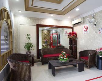 Cosy Inn - Miri - Lobby