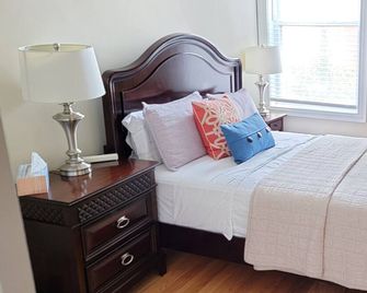 Convention Center/Logan Circle Large Cozy House. - Washington, D.C. - Schlafzimmer