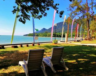 Damai Beach Resort - Kuching