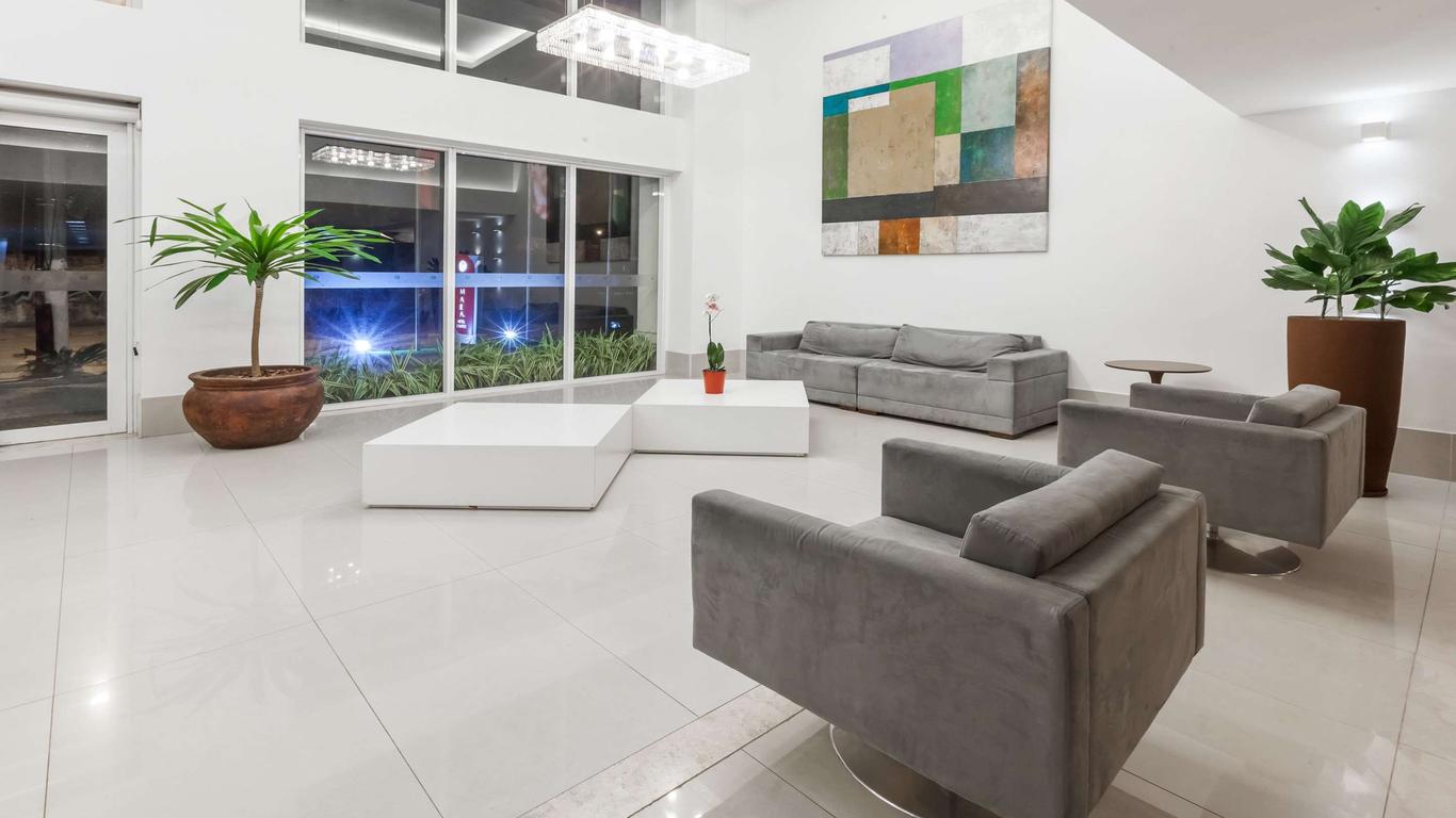 رامادا هوتل آند سويتس كامبوس دوس جويتاكازيس