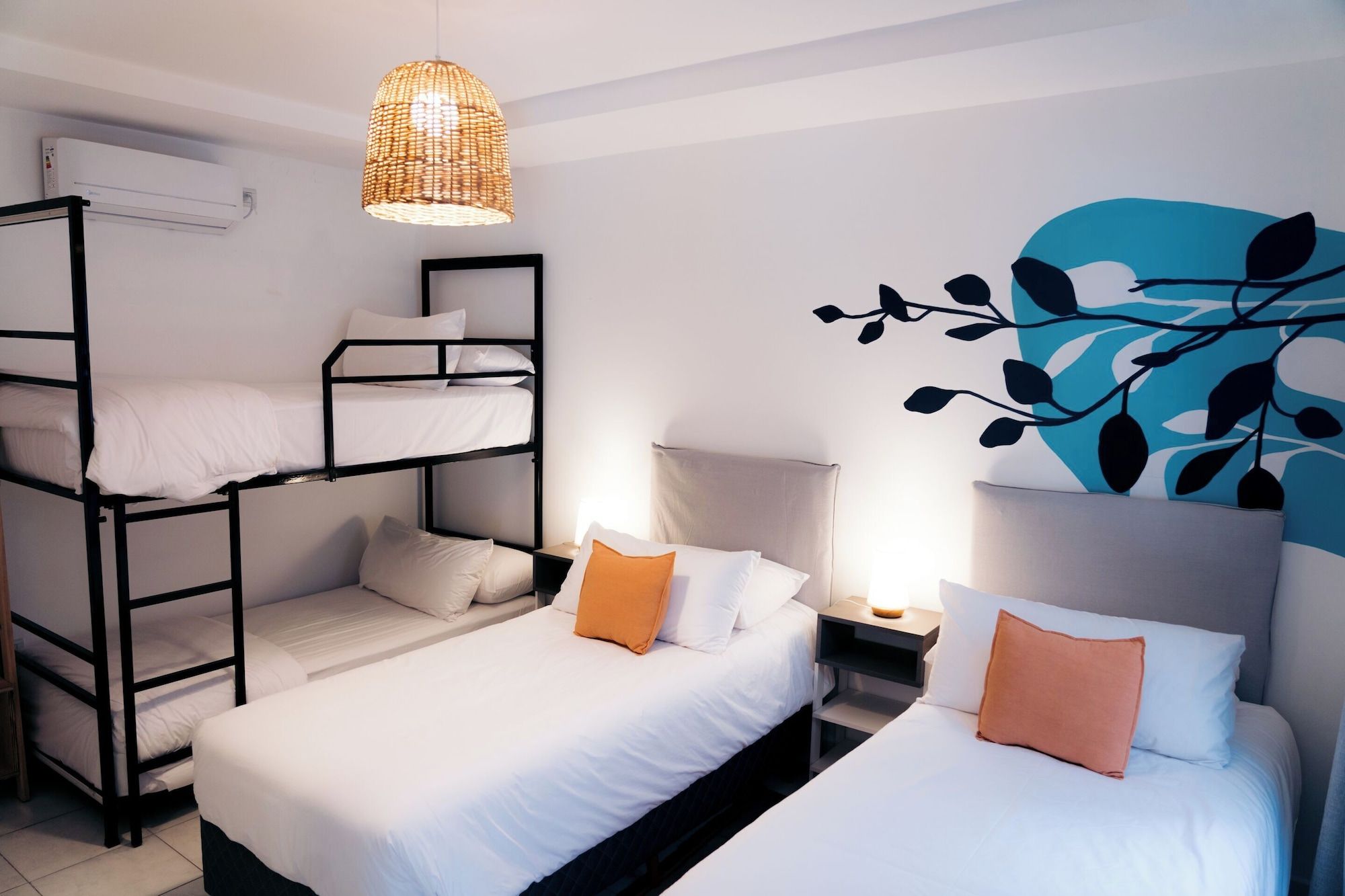 Selina Salta - סלטה - חדר שינה