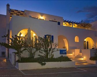 Maryianni Apartments - Avlémonas - Gebäude