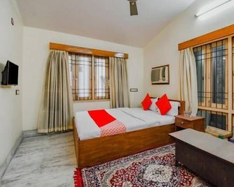 OYO Retro Residency - Durgapur - Bedroom