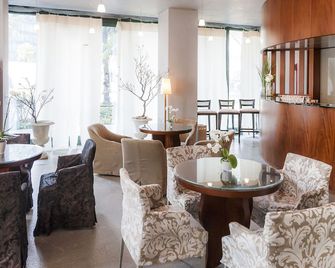 Cosmo Residence - Vimercate - Salon