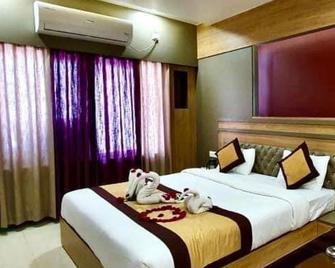 Hotel Geeta - Bilāspur - Bedroom