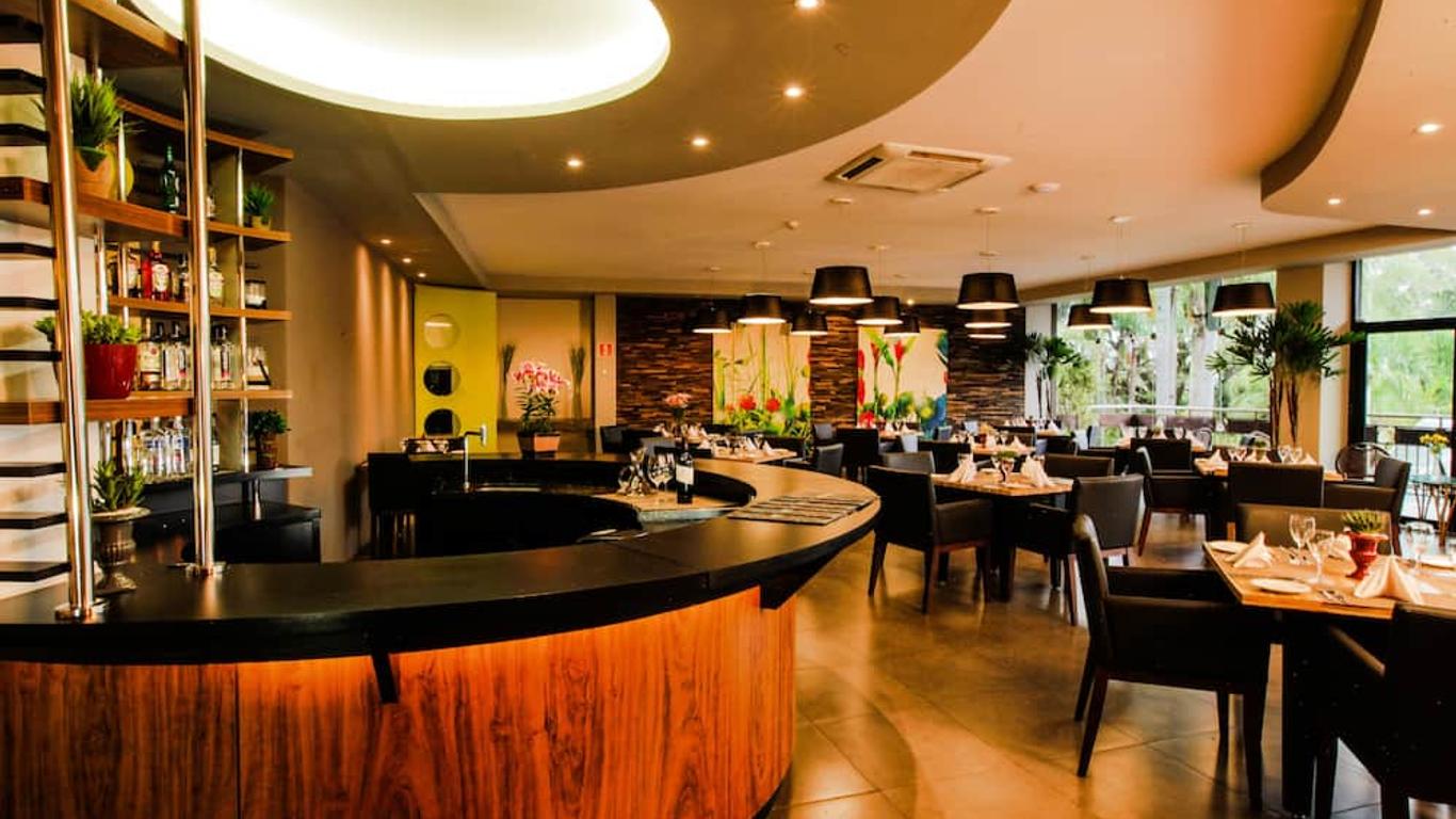 فيفاز كاتاراتاس هوتل آند ريزورت