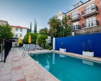 Fully Renovated 1Bdr Apt in Northbridge - Perth - Pool