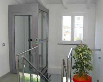 Iride Guest House - Oristano