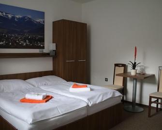 Hotel Pod Radnicí - Šumperk - Bedroom