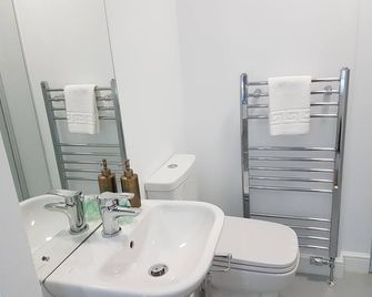 The Railway - Skipton - Bathroom