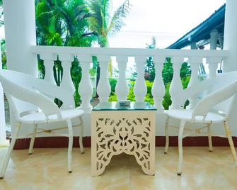 Lillywoods Nv Beach Resort - Calangute - Balcony