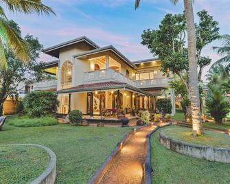 River View Villas - Aluthgama - Building