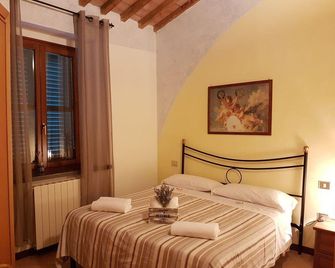 Il Giogo Agriturismo - Rosignano Marittimo - Schlafzimmer
