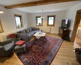 Cottage / Retreat above the Thuringian Forest - Saalfeld - Wohnzimmer