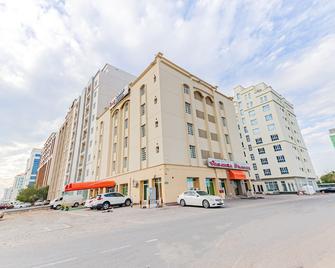 Savoy Inn Hotel - Al Azaiba - Edificio
