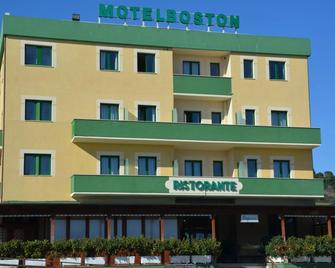 Motel Boston - Silvi Marina - Bâtiment