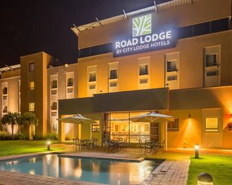 Road Lodge Bloemfontein Airport - בלואמפונטיין - בניין