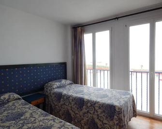 Apartahotel Playa Conil - Conil de la Frontera - Schlafzimmer