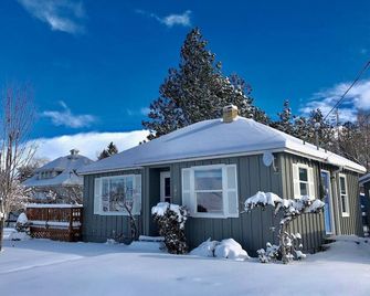 Serendipity Cottage - Joseph - Edificio