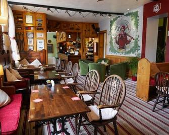 The Fountain Inn - Lydney - Lounge