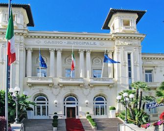 Apartment Angolo di Sole by Interhome - Sanremo - Budynek