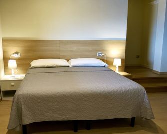 Agriturismo Forest B&B - איזאו - חדר שינה