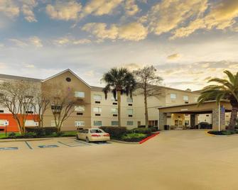 Holiday Inn Express Kenner - New Orleans Airport By IHG - Kenner - Gebouw