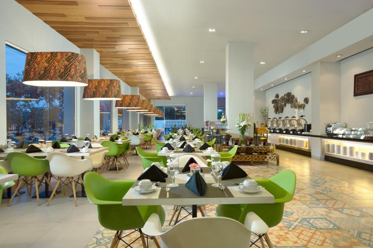 Khas Surabaya Hotel thumbnail 2