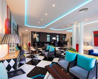 Holiday Inn Express Lisbon - Av. Liberdade By IHG - Lisbon - Lounge