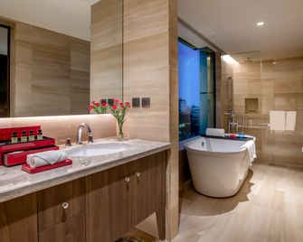 Pullman Yangon Centrepoint - Yangon - Bedroom