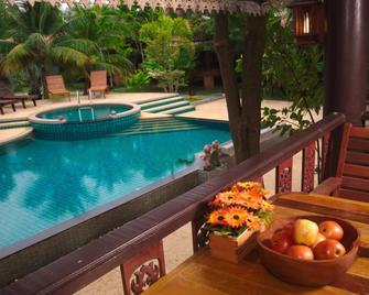 Sangsawan Palace Khaolak Resort - Takua Pa - Piscina