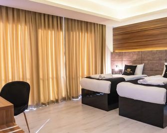 Crown Salamis Hotel - Famagusta