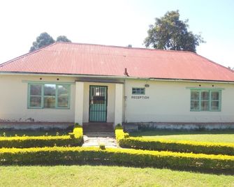 Bishop Muge Guest House & Conference - Kitale - Building