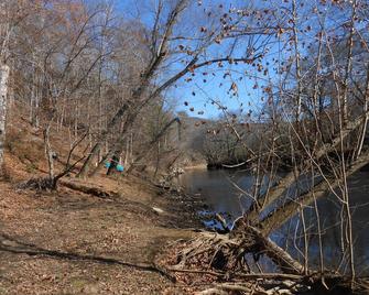 Getaway Between Fall Creek Falls, Burgess Falls & Rock Island State Parks - Sparta - Edificio