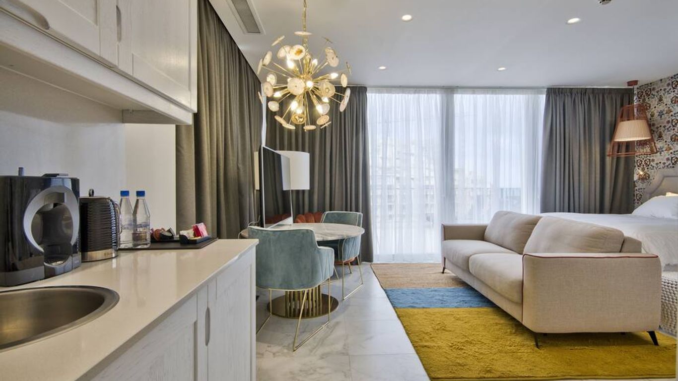 Holm Boutique & Spa - Ik Collection