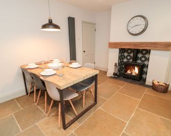 Canny Cottage - Belford - Jídelna