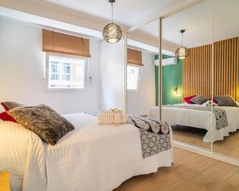 3 Bedroom Amazing Apartment In Almería - Almería - Slaapkamer