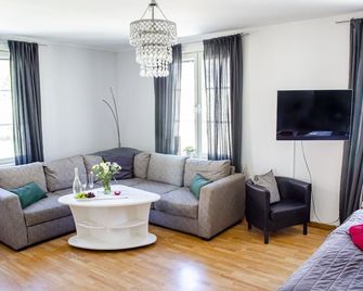 Park Hotell - Örnsköldsvik - Obývací pokoj