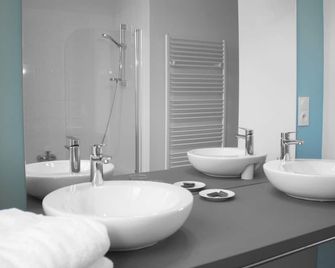 Les Demeures de Valette - Azay-le-Brûlé - Baño