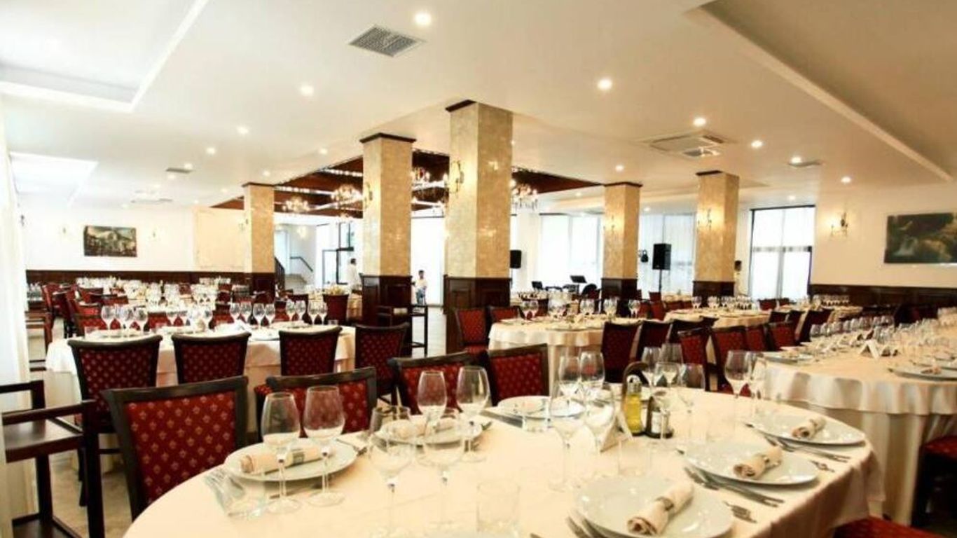 Rediu Hotel & Restaurant