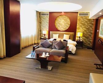 Oceanwide Hotel - Weifang - Bedroom